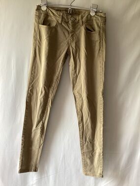 American Eagle Outfitters Skinny Jeans in Khaki